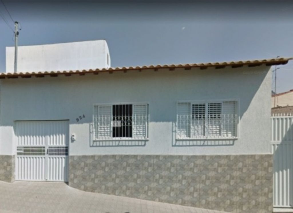 Imobiliária Freitas Neto em Alfenas - Rua Pio II, 924 - CENTRO