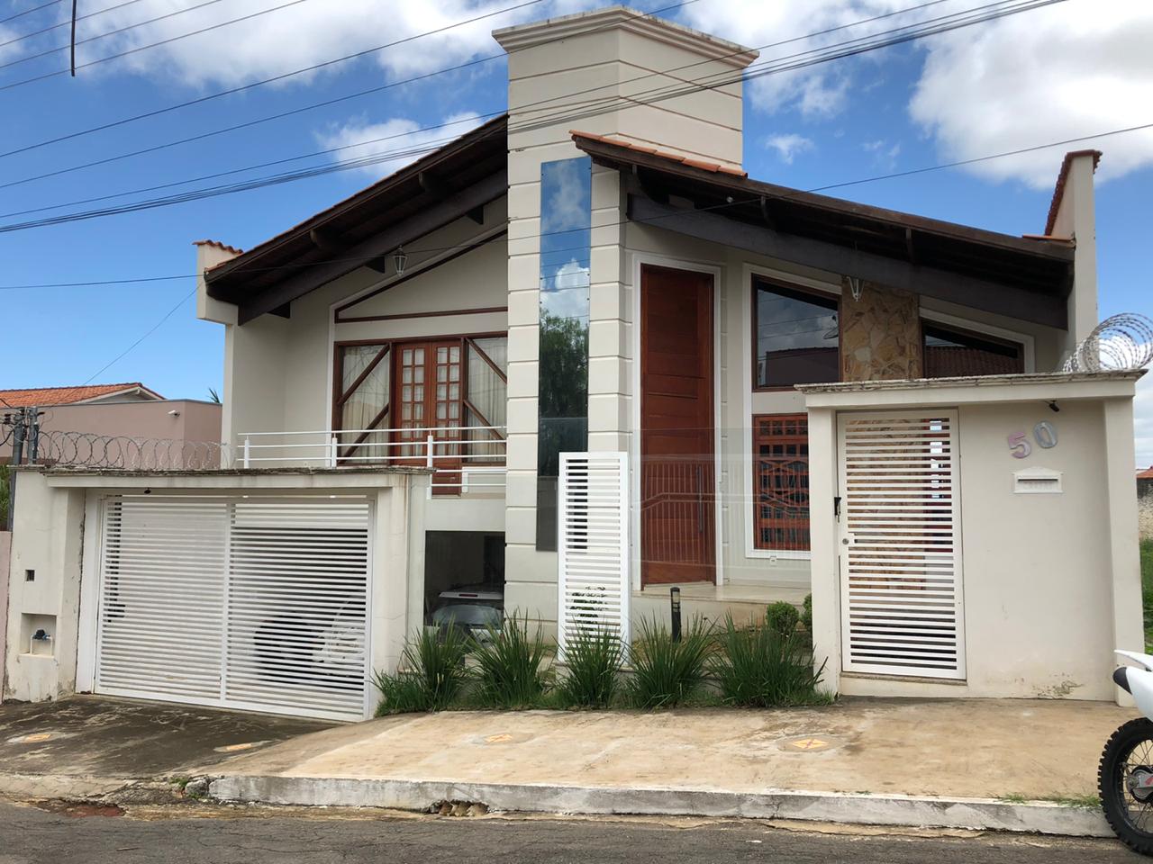 Imobiliária Freitas Neto em Alfenas - RUA: JOSE TOMAS TERRA, 50 - COLINAS PARK