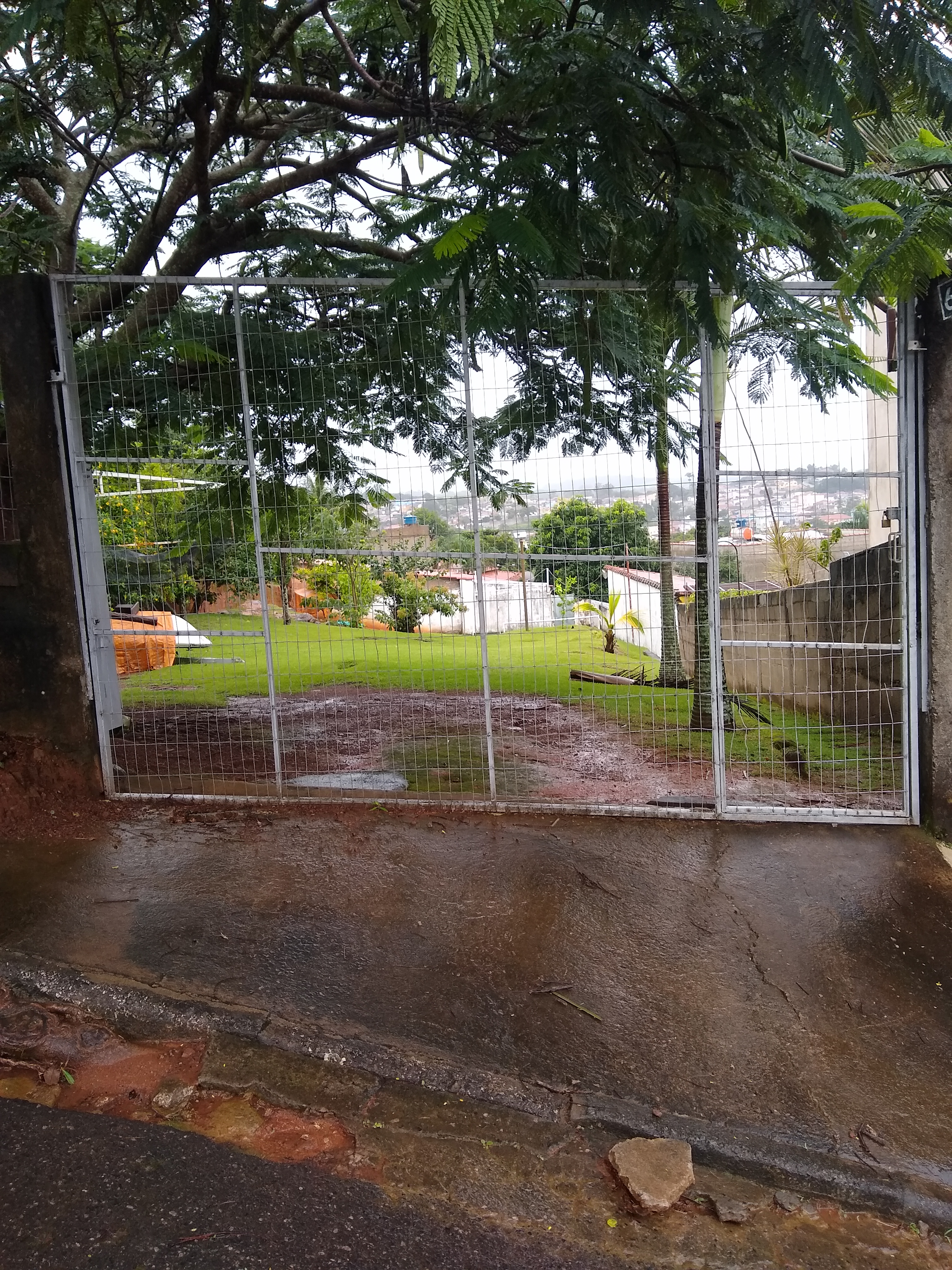 Imobiliária Freitas Neto em Alfenas - Rua João Cambraia,  - CENTRO