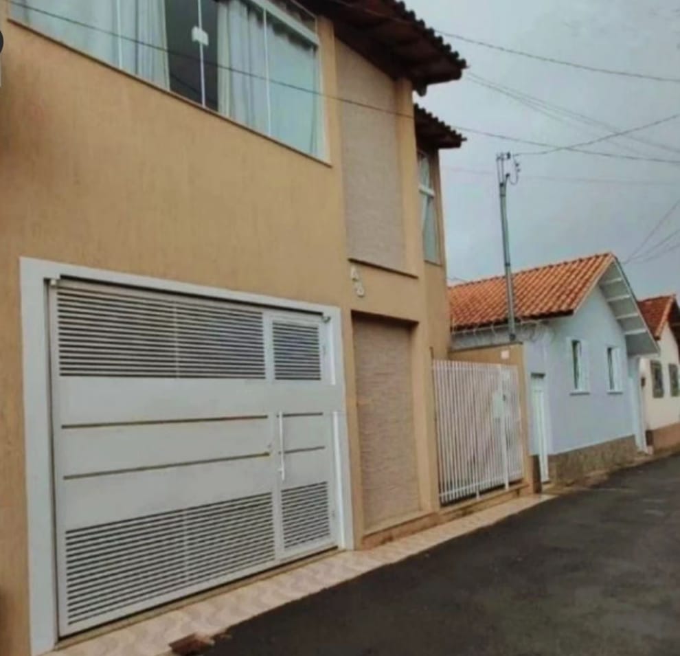 Imobiliária Freitas Neto em Alfenas - Rua Dona Vitalina, 48 - CENTRO
